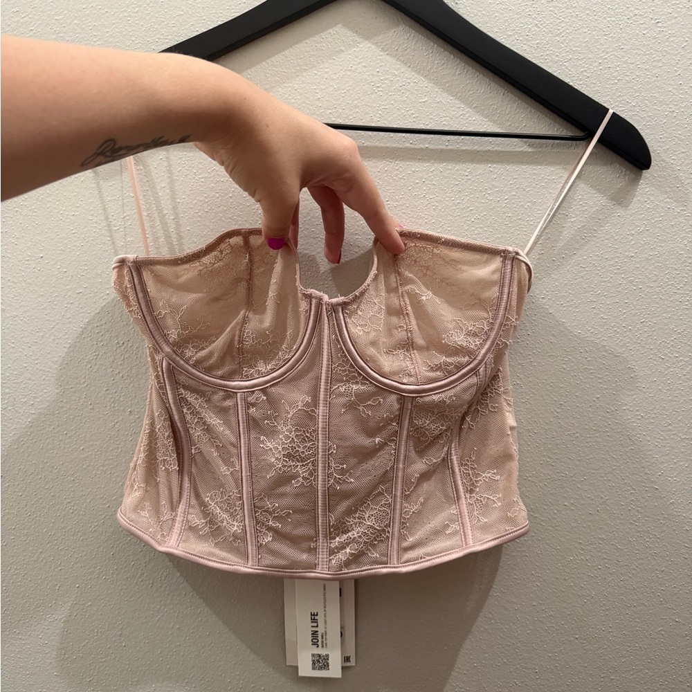 Zara Lace Bustier in Soft Pink
